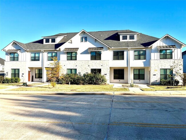 Photo - 2126 Crescent Pointe Pkwy Condo