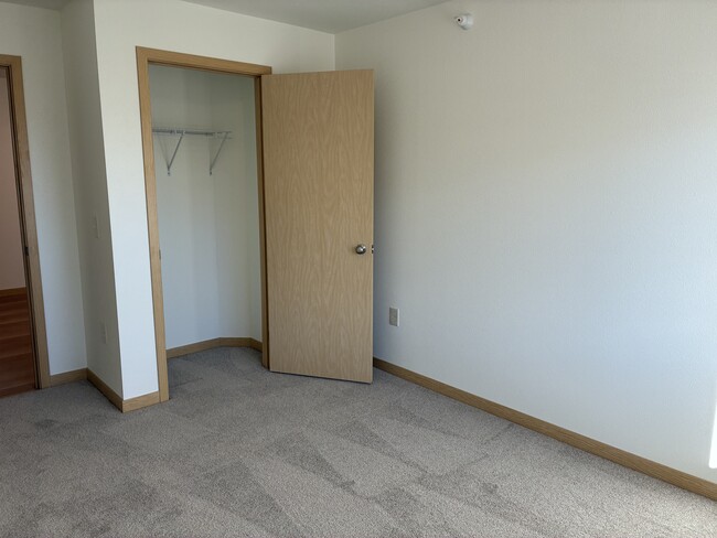 Stone Meadow Apartments