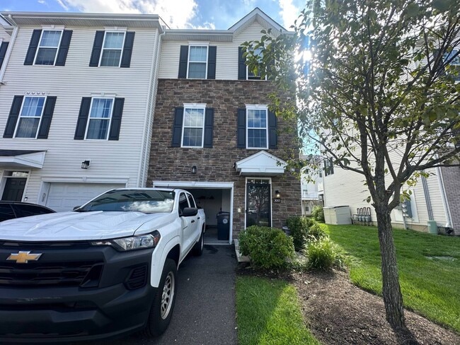 300 Discovery Rd