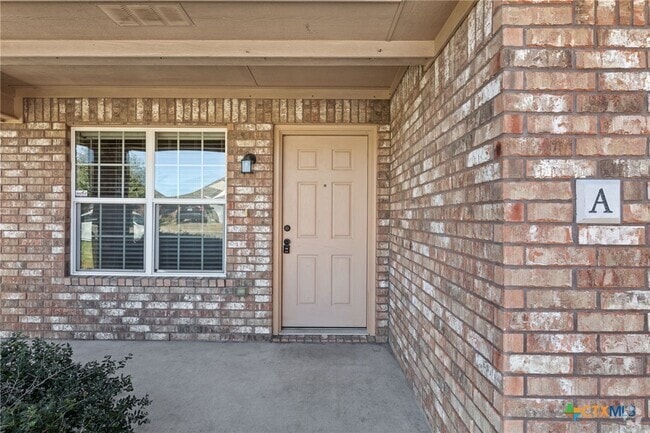 Building Photo - 609 Karey Dr Rental