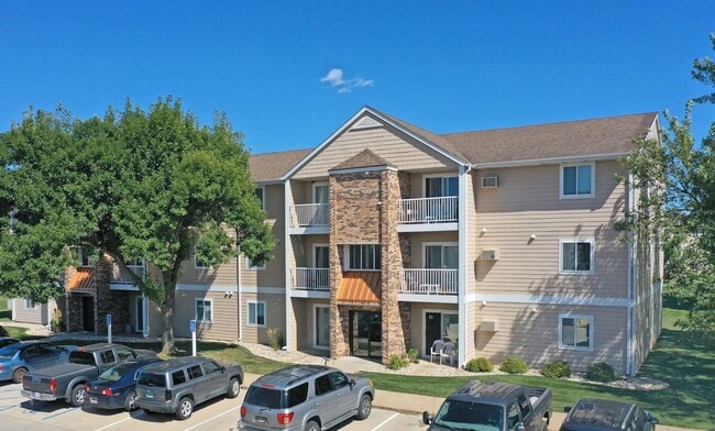 Golden Creek Apartments