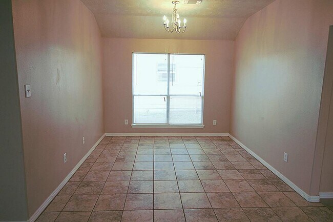 Photo - 22811 W Fairfax Village Cir