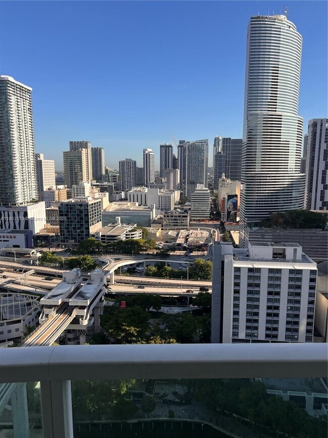 Photo - 31 SE 5th St Condo Unit 2801