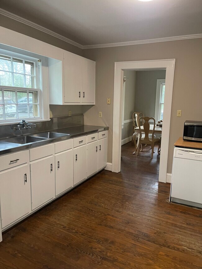 Photo - 7006 Sardis Rd