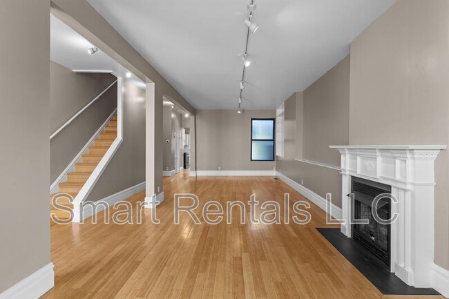 Building Photo - 4133 Laclede Ave Rental