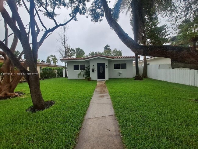 Photo - 1060 Tyler St
