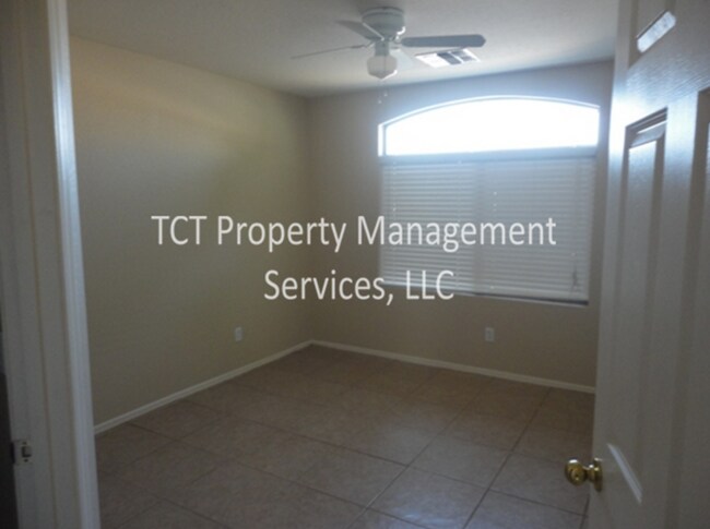 Quaint 3 bed/2 bath in Sarival-Paseo