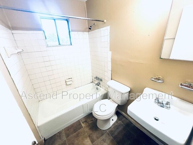 Photo - 1707 Arlington Ave