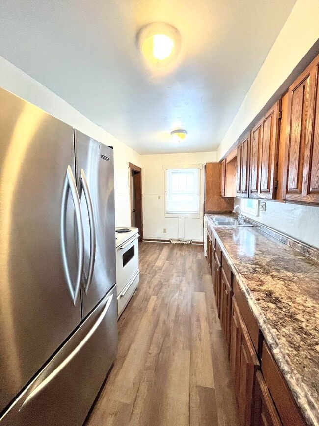 Photo - Bungalow Style 3 bed 2 bath home