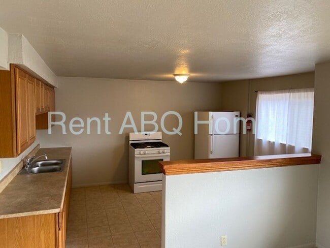 Photo - 1,100 sq ft 3 Bedroom, 1 Bath Family Home