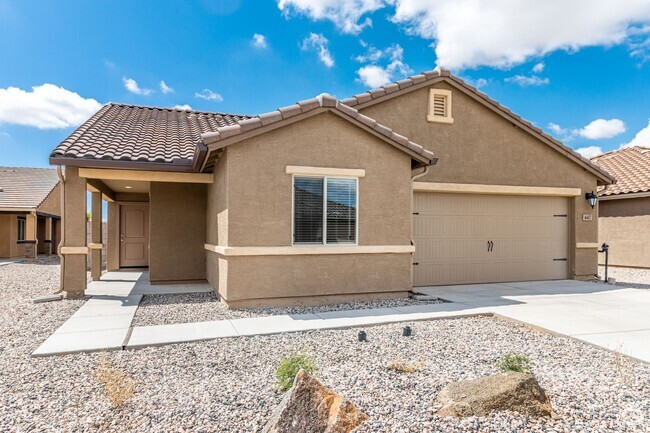 Building Photo - Inviting home in Ghost Hollow!