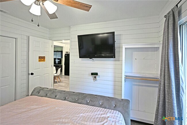 Photo - 553 Scenic Dr Casa