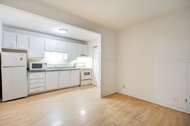 Photo - 444 Rue Moreau Unit 2