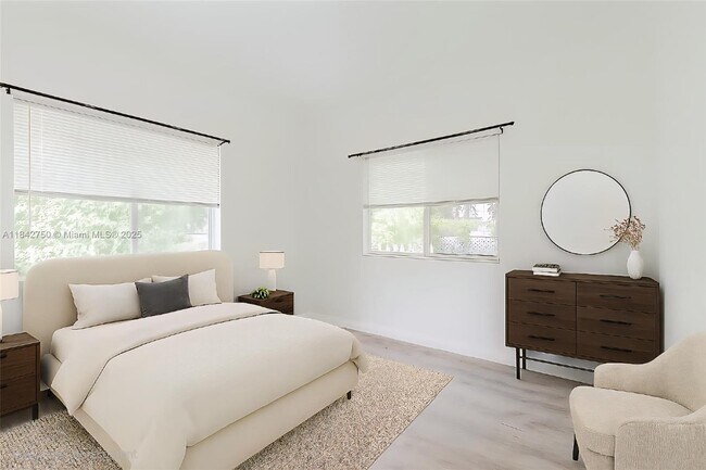 Photo - 109 NW 6th Ave Unit 6