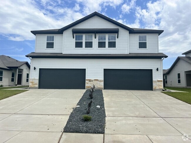Building Photo - Luxury 4/2.5  Duplex in Buda TX! Rental