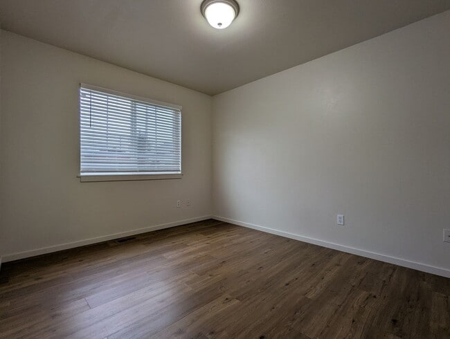 Photo - BishCarlson - 2907-2909 S 9th St Unit 2907