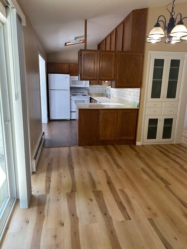 Photo - 908 Whitaker Dr
