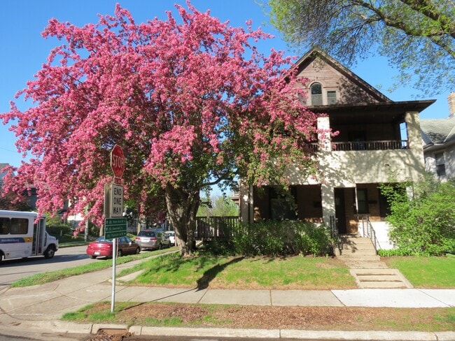 Photo - 802 5th Street Northeast