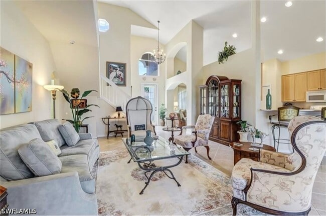 1041 Jardin Dr
