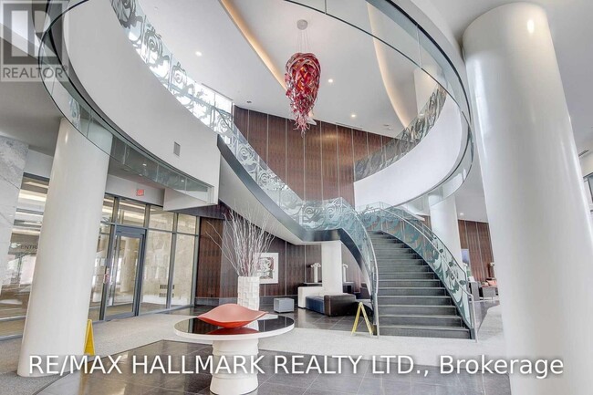 Photo - 5162 Yonge St Unit LPH303