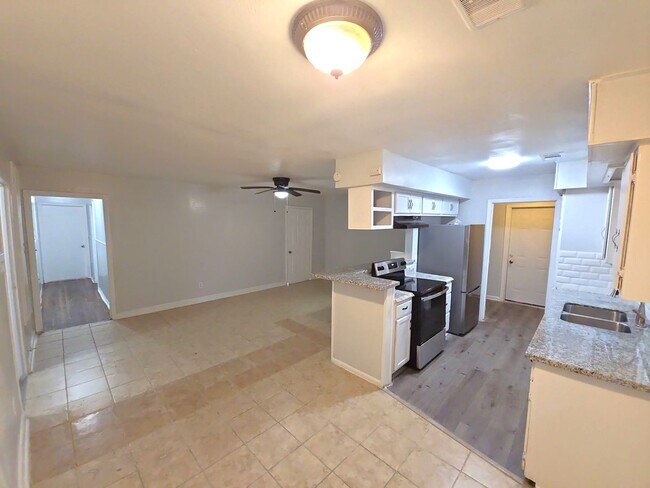 Photo - 4203 Wuthering Heights Dr