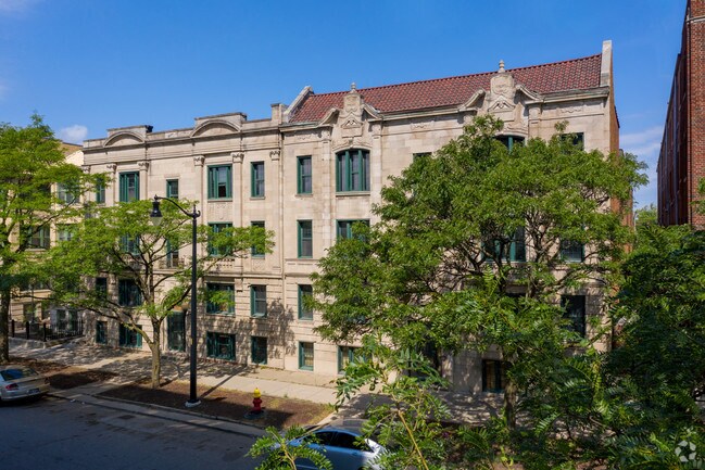 Photo - The Saxer Detroit