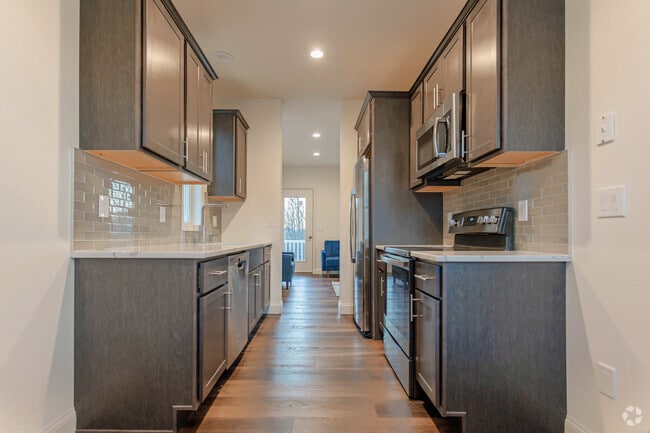 KITCHEN 2BR