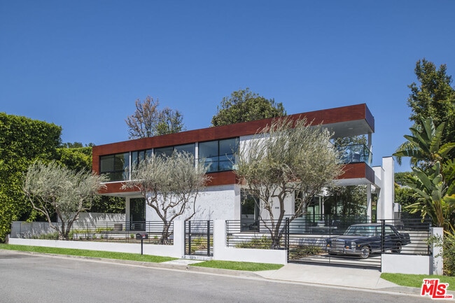 Building Photo - 1729 Angelo Dr Rental