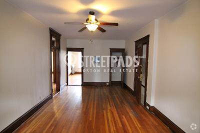 Building Photo - 3 bedroom in Boston MA 02135 Rental