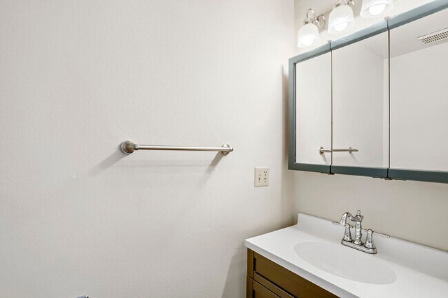 Photo - 4506 3rd Ave NW Unidad 4506