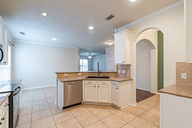 Photo - 17911 Serene Shore Dr