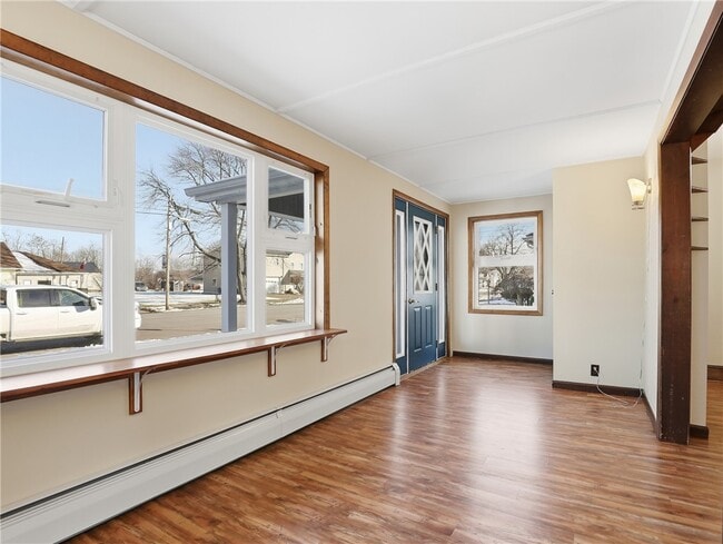 Photo - 813 N Elmer Ave