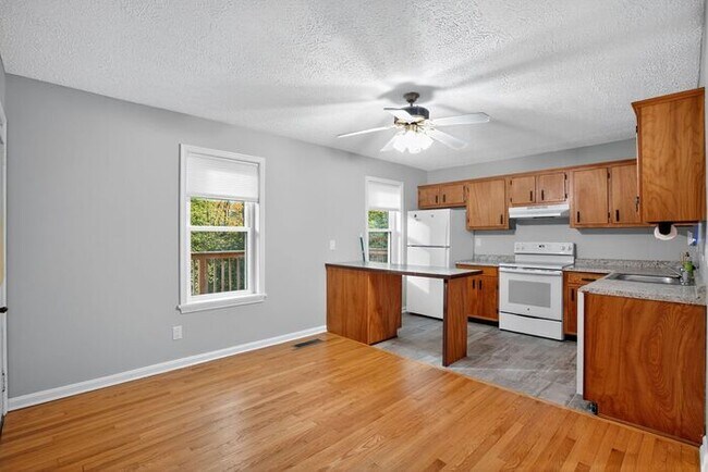 Photo - 23259 Laurel Hill Dr