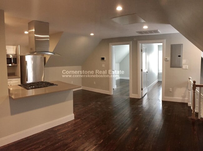Photo - 19 Dorset St Unit 4