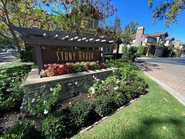 3 Bed 3.5 Bath + Loft, In Downtown Danvill... - 3 Bed 3.5 Bath + Loft, In Downtown Danvill...