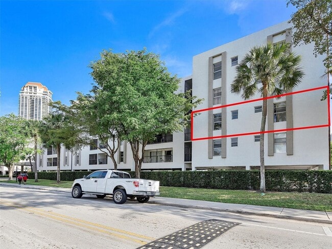 Building Photo - 201 178th Dr Unit 307