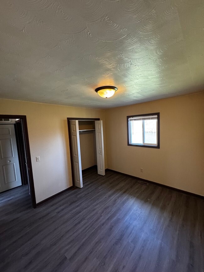 Photo - Oakwood Unit 25
