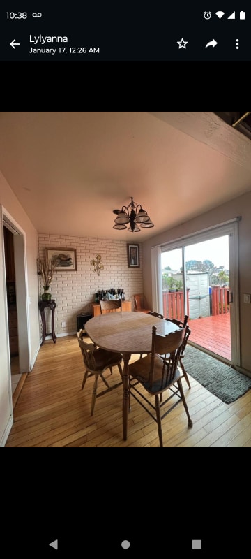 Photo - 215 Dennis Dr