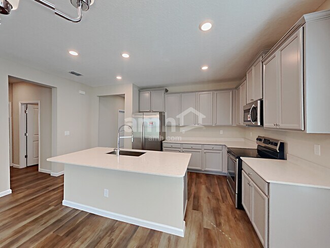 Photo - 79 Edge park trail