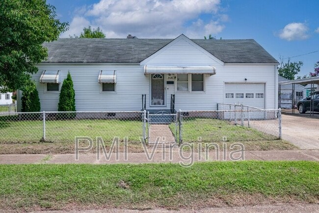 Photo - 3528 Bessie St