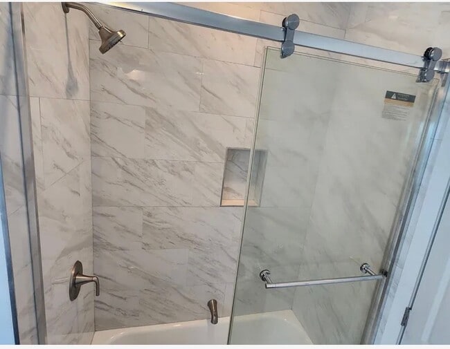 Photo - 119 S Westmoreland Ave Unit 119