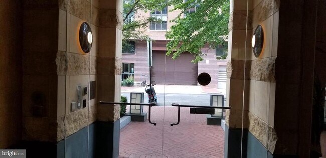 Photo - 1117 10th St NW Unit 210