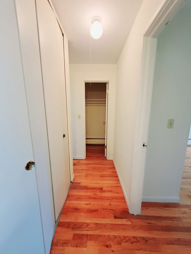 Photo - 960 Hope St Unit 3