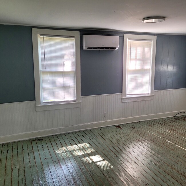 Photo - 4510 Hwy Ave