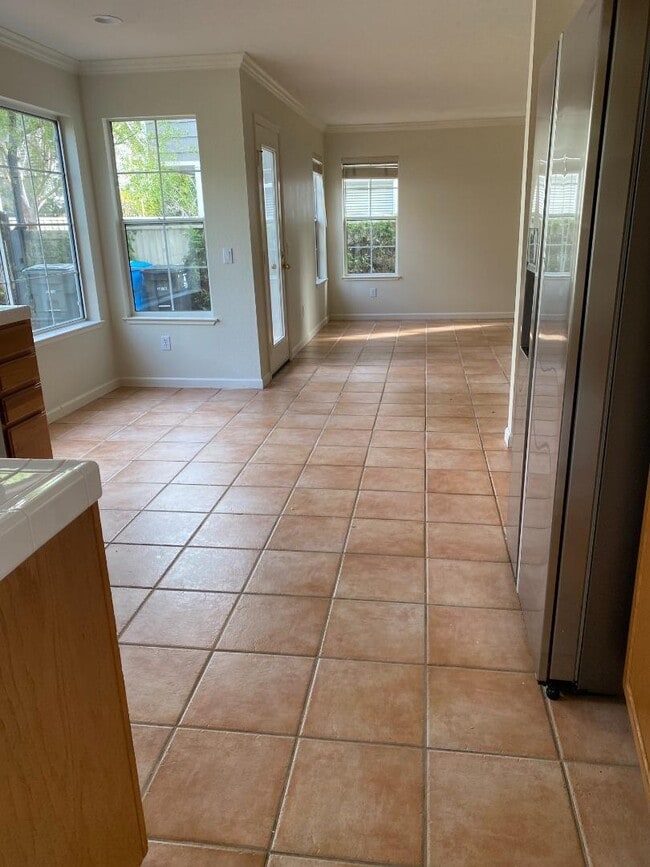 Photo - 323 Montserrat Dr