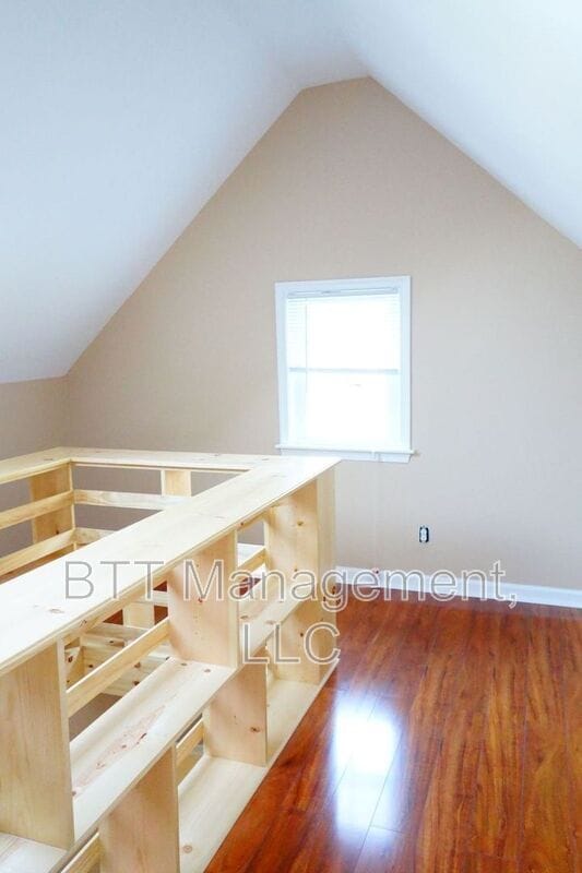 Building Photo - 7905 Flower Ave Unit #3 Rental