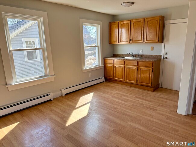 Photo - 216 Vauxhall St Unidad 2