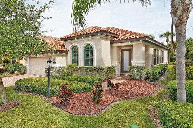 Building Photo - 374 Point Lobos Dr