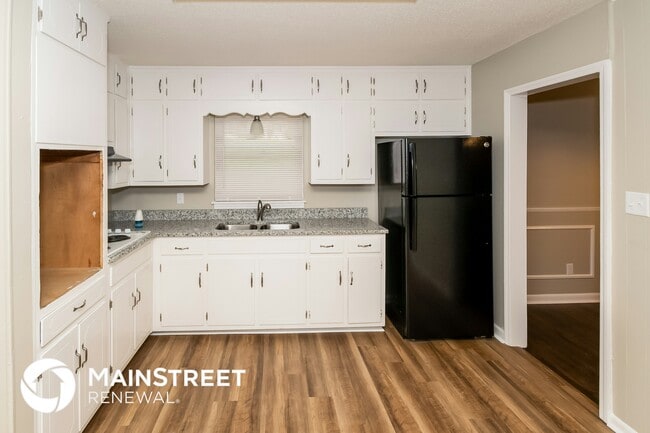 Photo - 940 Pine Hill Rd