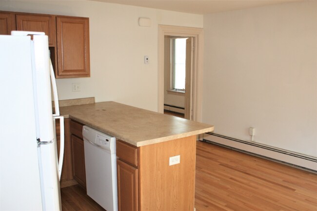 97 N Winooski Ave Unit 2